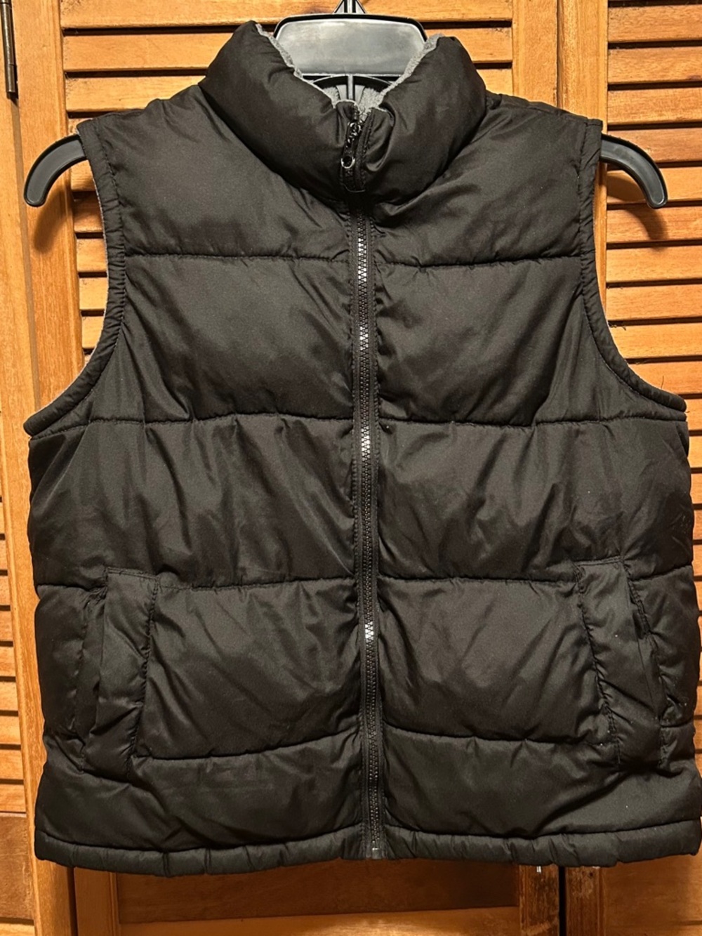 Old Navy Black Puffer Vest with Fleece Lining